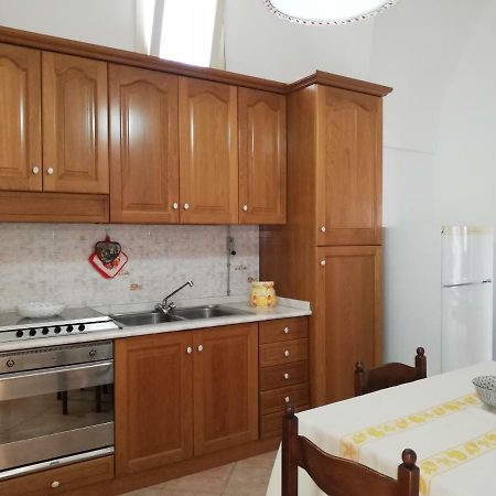 Centro Storico Di Castro Marina Apartment Екстериор снимка