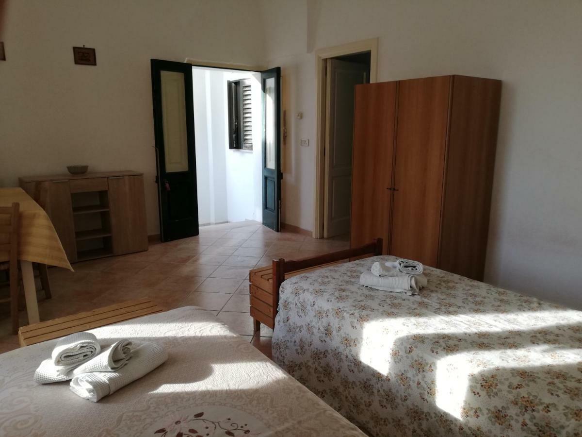 Centro Storico Di Castro Marina Apartment Екстериор снимка