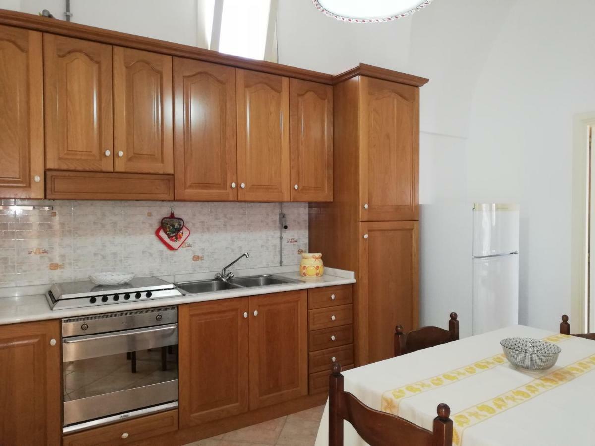 Centro Storico Di Castro Marina Apartment Екстериор снимка