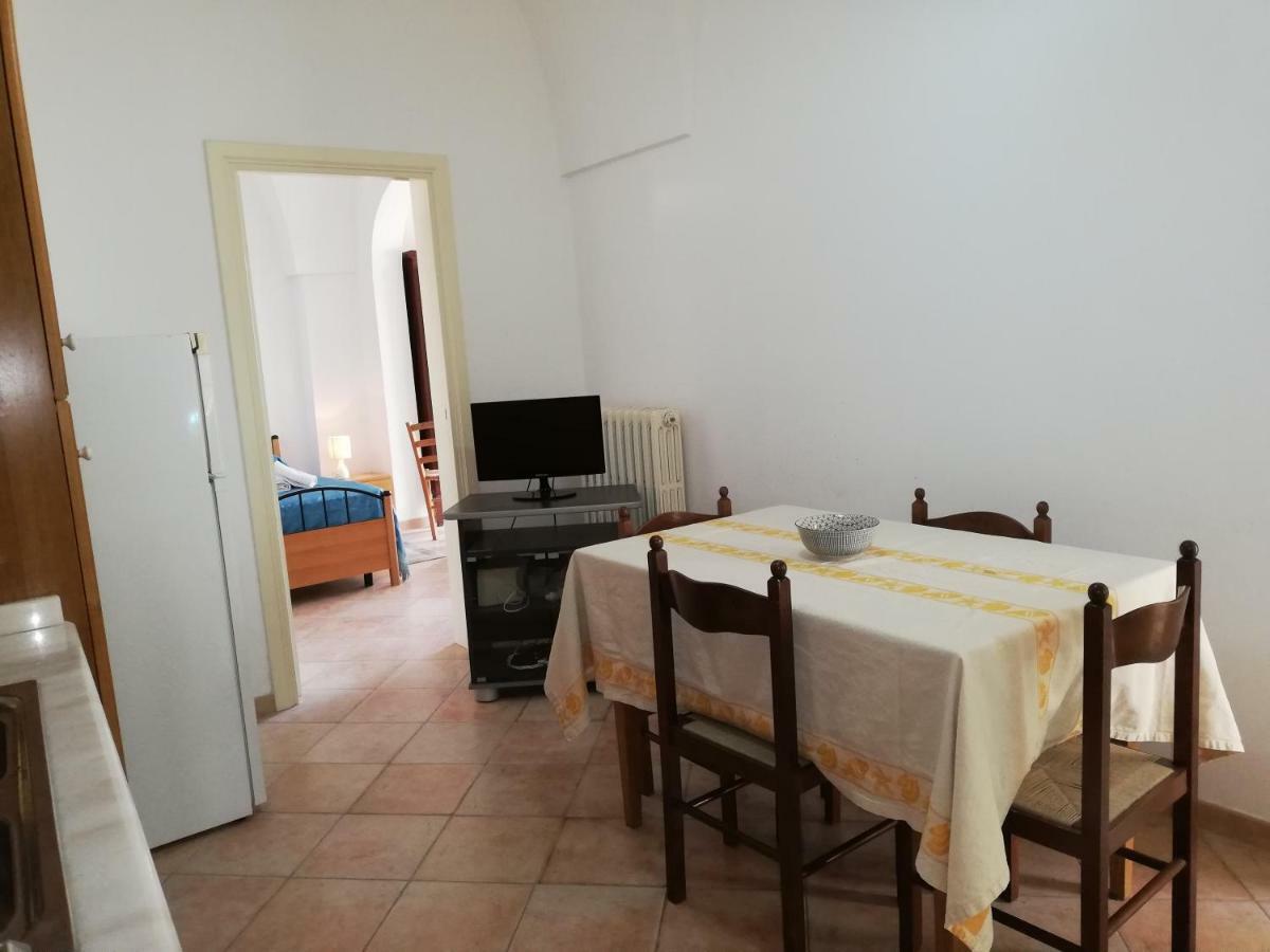 Centro Storico Di Castro Marina Apartment Екстериор снимка