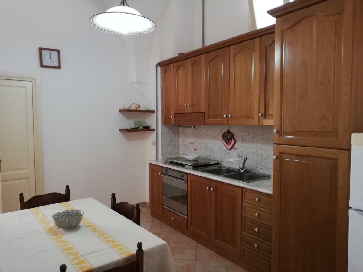 Centro Storico Di Castro Marina Apartment Екстериор снимка